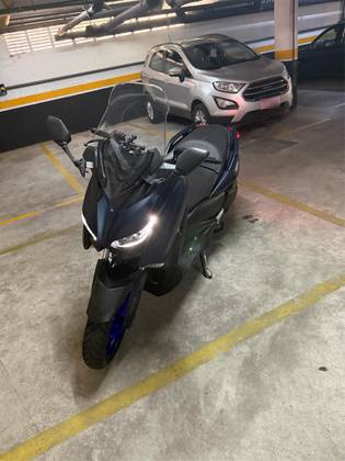 YAMAHA XMAX ABS 